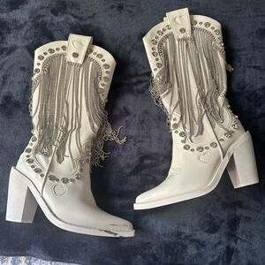 Dolls Kill white cowboy boots size 6